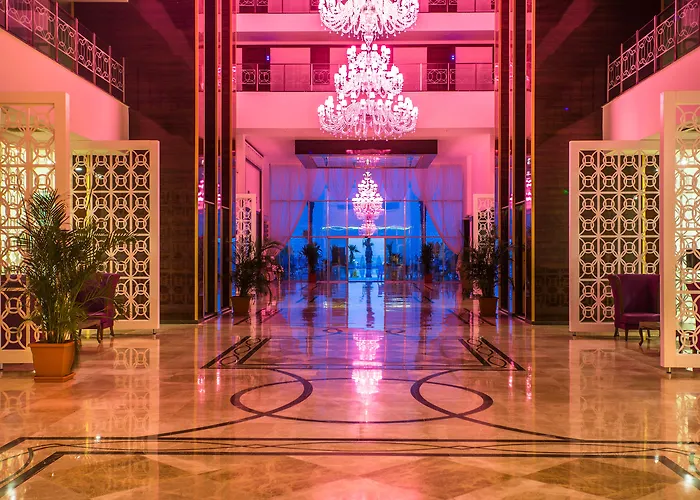 Sun Star Resort Hotel Аланія